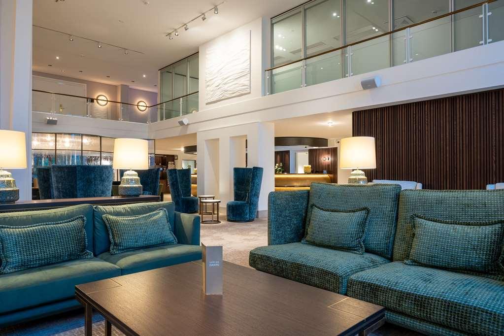 Radisson Blu Senator Hotel, Hotel 5*