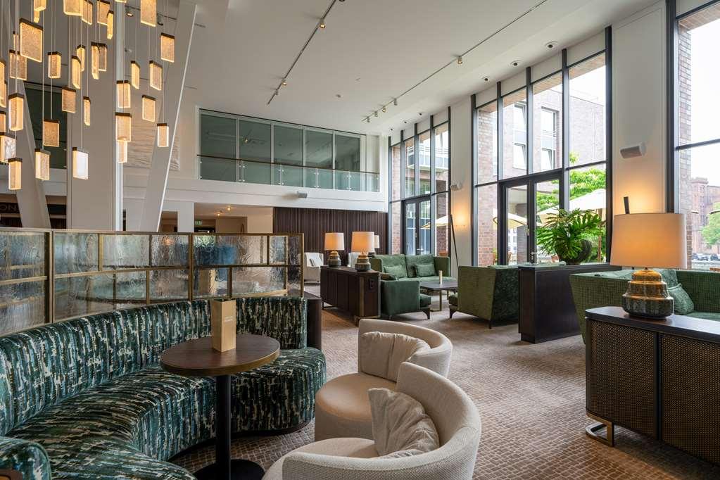 Hotel Radisson Blu Senator Hotel, 5*